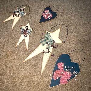 Country Decorative hearts and stars. Great condition!!